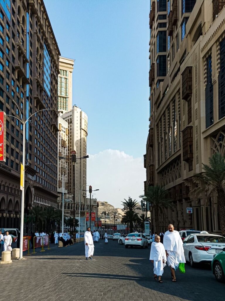 فنادق حي العزيزية في مكة المكرمة